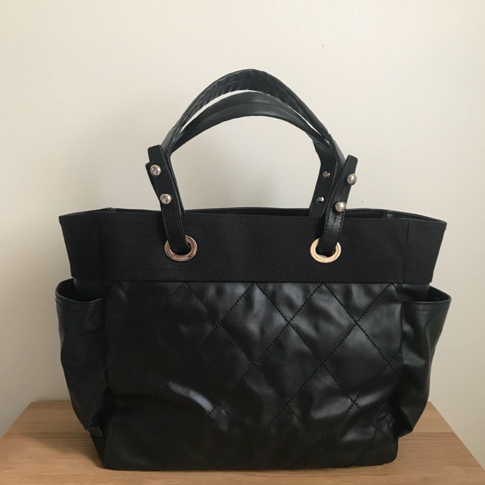 Authentic Chanel Large Bag - Picture 2 of 7